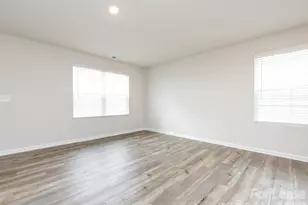 1048 Old Trade St, Edgemoor, SC 29712 - Photo 6