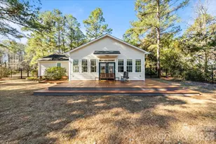 7980 Glasgow Dr, Laurinburg, NC 28352 - Photo 8