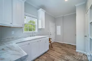 306 Burnsville School Rd, Burnsville, NC 28714 - Photo 16