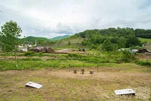 306 Burnsville School Rd, Burnsville, NC 28714 - Photo 18