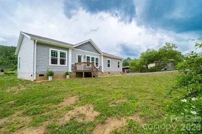 306 Burnsville School Road, Burnsville, NC 28714 - Photo 2