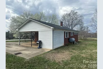 5164 Lavern Street #1, Conover, NC 28613 - Photo 4