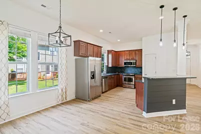 17810 Overland Forest Drive, Cornelius, NC 28031 - Photo 8