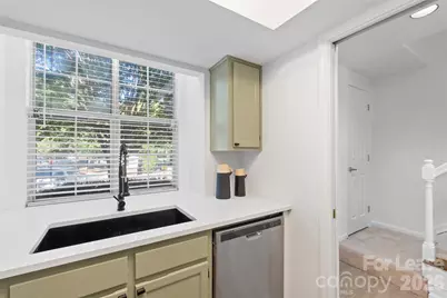 9231 Kings Canyon Drive, Charlotte, NC 28210 - Photo 10