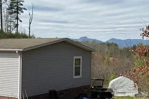 1735 Roy Caldwell St, Morganton, NC 28655 - Photo 2