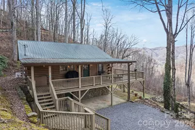 10 Zenith Drive, Waynesville, NC 28785 - Photo 1