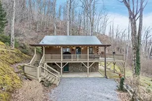 10 Zenith Dr, Waynesville, NC 28785 - Photo 2