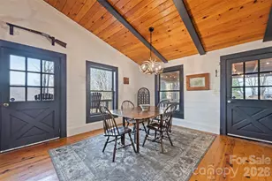 10 Zenith Dr, Waynesville, NC 28785 - Photo 16