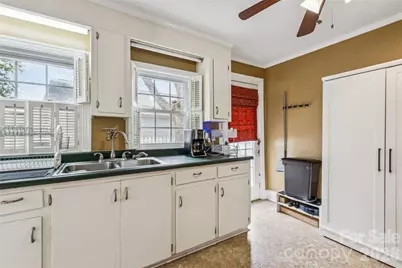 606 W McGregor Street, Pageland, SC 29728 - Photo 6