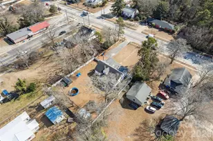 606 W McGregor St, Pageland, SC 29728 - Photo 2