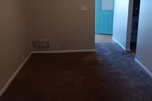 1050 21st Ave NW, Hickory, NC 28601 - Photo 1