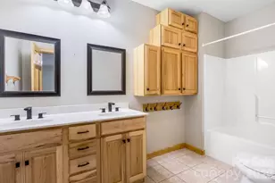 447 Hidden Lake Pkwy, Nebo, NC 28761 - Photo 18