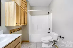 447 Hidden Lake Pkwy, Nebo, NC 28761 - Photo 14