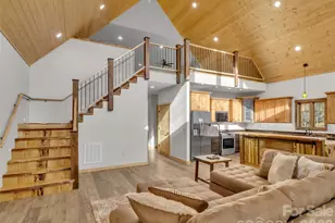 171 Cowtail Cv, Clyde, NC 28721 - Photo 4