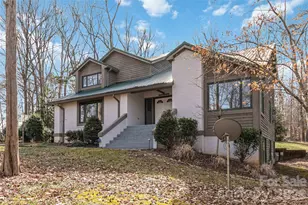 4418 Horseshoe Bend, Matthews, NC 28104 - Photo 2