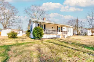 403 Whitener St, Shelby, NC 28152 - Photo 4