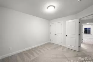 1566 7th Ave Dr, Hickory, NC 28602 - Photo 10