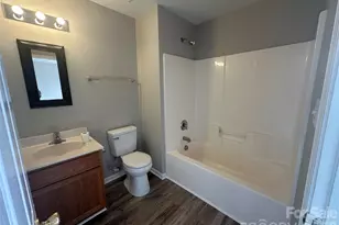 5423 Eneida Sue Dr, Charlotte, NC 28214 - Photo 14