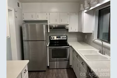 415 E Broad Street #A5, Statesville, NC 28677 - Photo 4