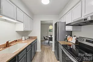 1047 Sardis Cove Dr, Charlotte, NC 28270 - Photo 12