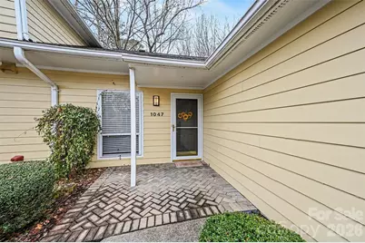 1047 Sardis Cove Drive, Charlotte, NC 28270 - Photo 2