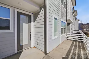 423 Vinroot Aly, Charlotte, NC 28217 - Photo 36