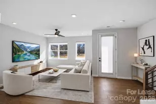 423 Vinroot Aly, Charlotte, NC 28217 - Photo 2