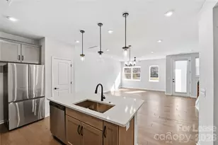 423 Vinroot Aly, Charlotte, NC 28217 - Photo 20