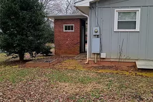 159 Edgewood Dr, Forest City, NC 28043 - Photo 4