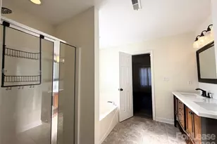 7712 Hickory Stick Pl, Charlotte, NC 28277 - Photo 8