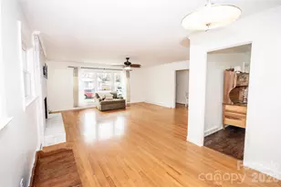 108 Robin Ln, Statesville, NC 28677 - Photo 10