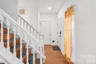 10619 Whittersham Dr, Charlotte, NC 28262 - Photo 4