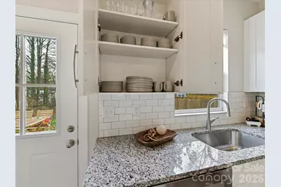 6400 Carver Boulevard, Charlotte, NC 28269 - Photo 14