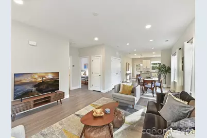 6400 Carver Boulevard, Charlotte, NC 28269 - Photo 2