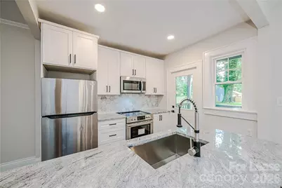 616 Oakland Avenue #B, Charlotte, NC 28204 - Photo 8