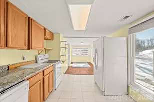 5394 S Nc 16 Business Hwy Dr, Maiden, NC 28650 - Photo 16