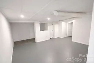 926 S York St, Gastonia, NC 28052 - Photo 14