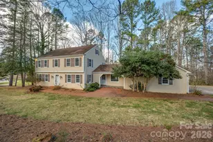 149 Woodbriar Dr, Forest City, NC 28043 - Photo 4