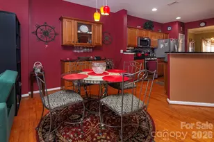 4209 Piccadilly Ln, Fort Mill, SC 29707 - Photo 8