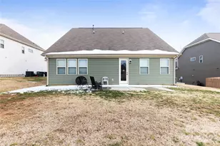 348 Pleasant View Ln SE, Concord, NC 28025 - Photo 4