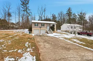 3974 Callie Ct, Lenoir, NC 28645 - Photo 2