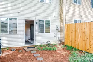 7526 Holly Grove Ct, Charlotte, NC 28227 - Photo 36