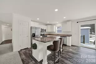 1810 Council Ave, Statesville, NC 28625 - Photo 2