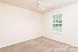 2836 Oasis Ln, Charlotte, NC 28214 - Photo 18