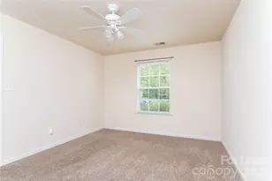 2836 Oasis Ln, Charlotte, NC 28214 - Photo 14