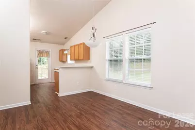 2836 Oasis Lane, Charlotte, NC 28214 - Photo 4