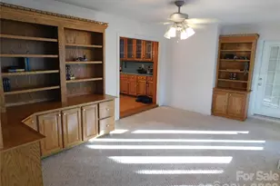 175 Briarfield Dr, Mooresville, NC 28115 - Photo 8