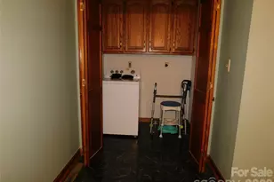 175 Briarfield Dr, Mooresville, NC 28115 - Photo 14