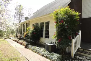 256 Gable Hill Ln, Bostic, NC 28018 - Photo 4