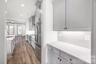 539 Plowman Ln, Fort Mill, SC 29715 - Photo 6
